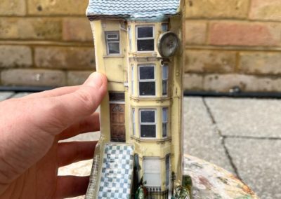 Alice Mara ceramic house